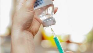 Przebadano 657 461 dzieci i nie znaleziono powiązania pomiędzy szczepieniami a a